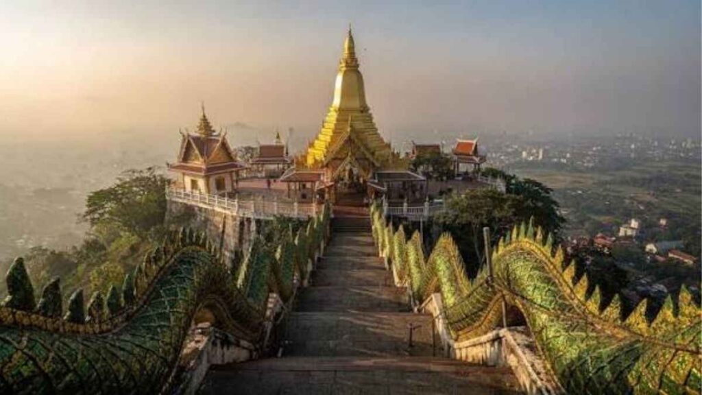 Wat Phra That Doi Suthep trong lịch trình Chiang Mai 4 ngày 3 đêm