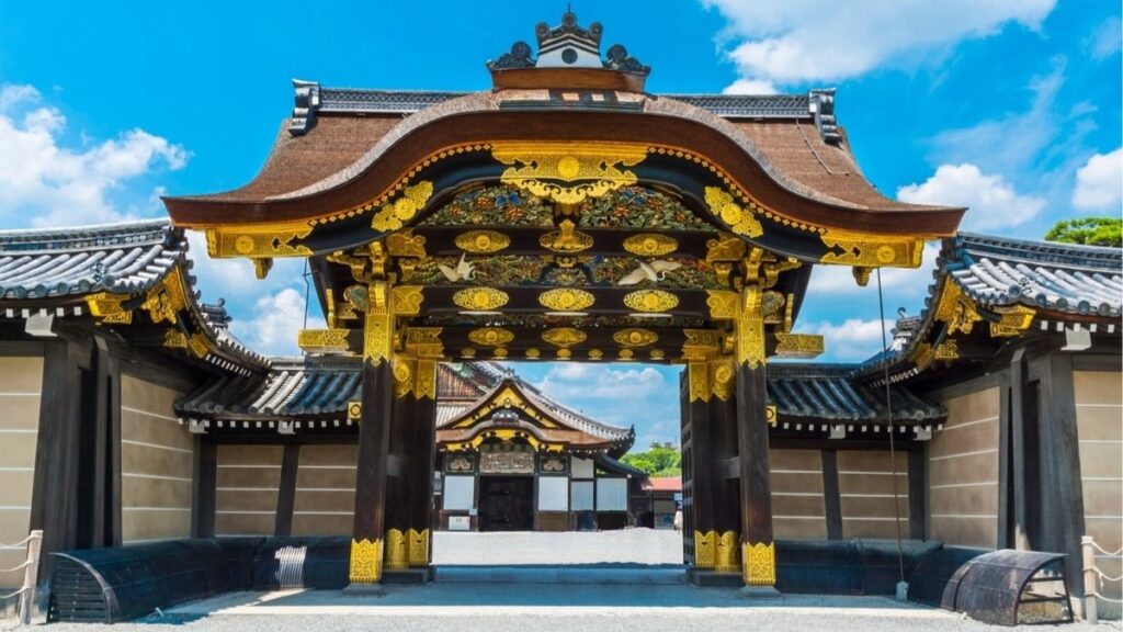 Lịch trình ngày 3 Kyoto qua Arashiyama, Tenryuji, Togetsukyo và Nijo Castle