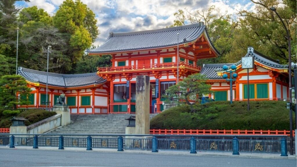 Lịch trình Kyoto 3 ngày 2 đêm tự túc qua Higashiyama, Fushimi Inari và Arashiyama