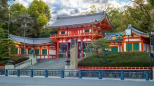 Lịch trình Kyoto 3 ngày 2 đêm tự túc qua Higashiyama, Fushimi Inari và Arashiyama
