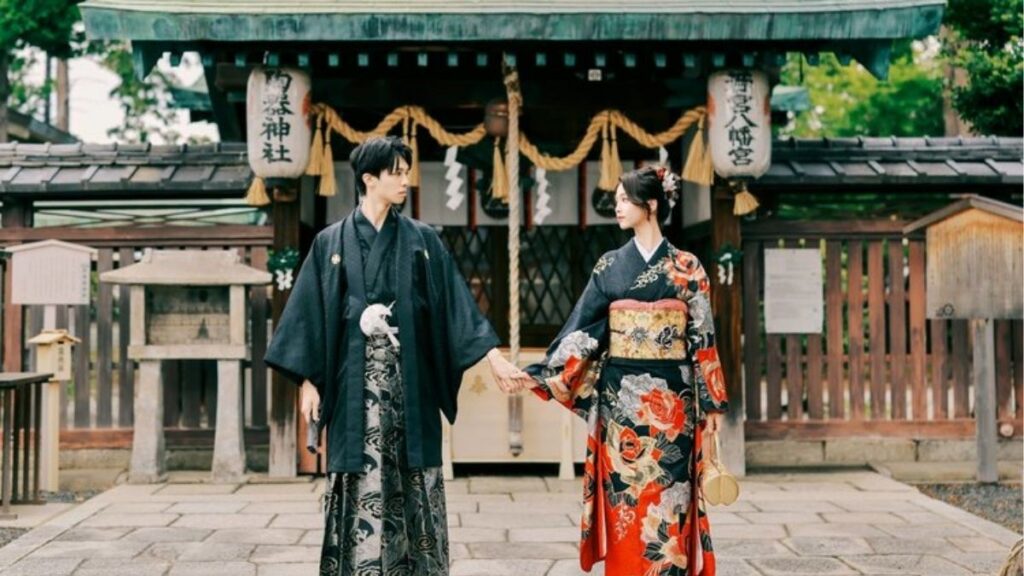 Trải Nghiệm Văn Hóa Kyoto: Trà Đạo, Kimono, Gion Và Đền Chùa 5 Thuê kimono Kyoto và đi bộ tại Higashiyama Gion